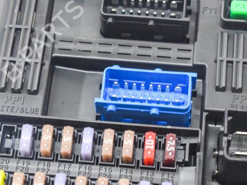 Fuse box OPEL MOKKA 1.2 (76) | BP27759083E1 