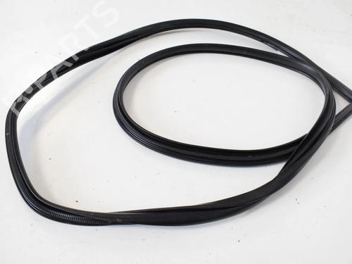 Used Rubber door seal Rubber door seal TOYOTA PRIUS (_W5_) 1.8 Hybrid (ZVW50_, ZVW51_) (98 hp) 33396546 33396546