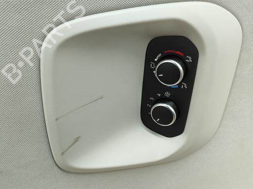 Interiør tag FORD TOURNEO CUSTOM V362 Bus (F3) 2.0 EcoBlue | BP30178065I12