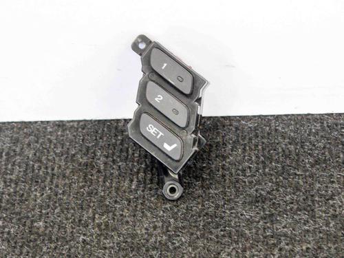 Used Switch HONDA CR-V IV (RM_) 2.2 i-DTEC AWD (RE6) (150 hp) 6750314