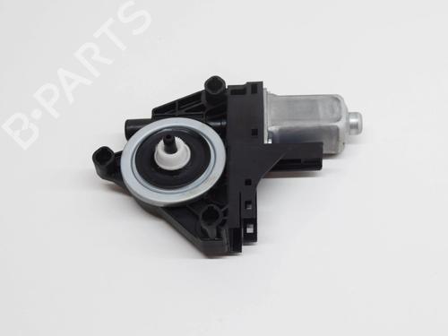 Used Left rear window motor Left rear window motor VOLVO XC90 II (256) D5 AWD (235 hp) 7798060 7798060