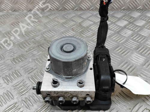 ABS Bremseaggregat MERCEDES-BENZ CLA Coupe (C117) CLA 180 (117.342) (122 hp) 25217154