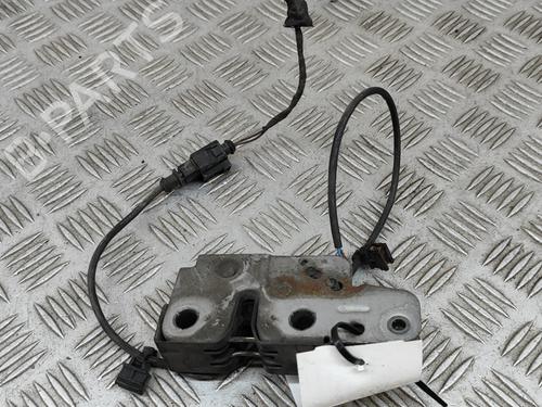 Used Hood lock VW SHARAN (7N1, 7N2) 2.0 TDI (140 hp) 26658439