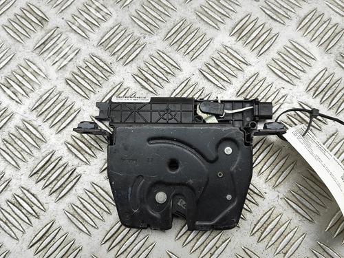 tailgate-lock-bmw-6-coupe-f13-2011-2012-2013-2014-2015-2016-2017-33384659 main image