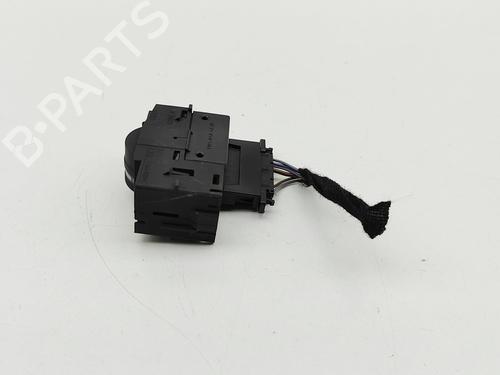 Switch AUDI Q3 (8UB, 8UG) RS 2.5 quattro | BP29623269I30 