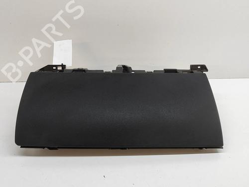 Hanskerom TESLA MODEL Y (5YJY) EV Performance All-wheel Drive (462 hp) 28558078