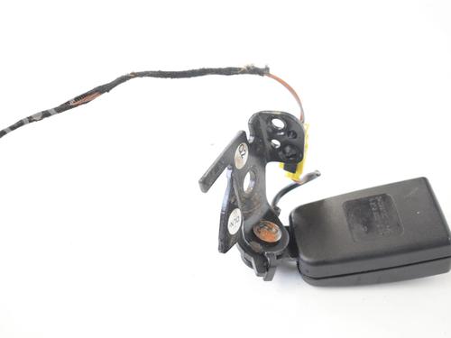 seat-buckle-mercedes-benz-e-class-w212-2009-2010-2011-2012-2013-2014-2015-2016-33339726 main image