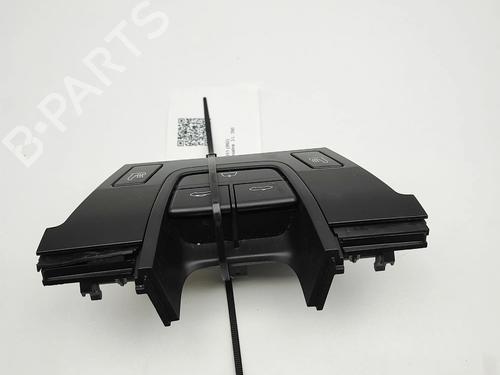 Switch PORSCHE 911 Convertible (992) 3.0 Carrera (992312) | BP38018290I30 - Image 3