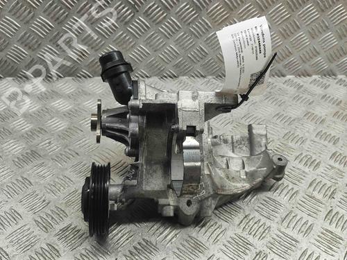 Used Auxiliary water pump BMW 5 (G30, F90) 530 e Plug-in-Hybrid xDrive (252 hp) 29487533