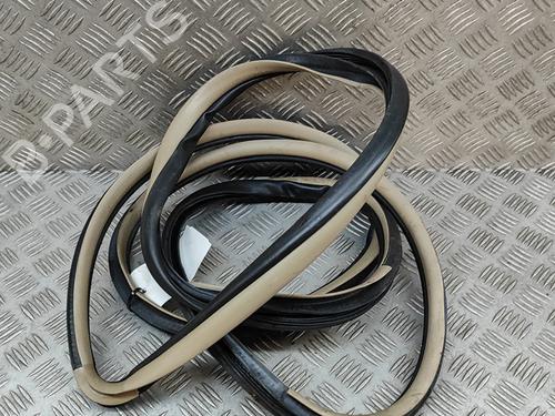Rubber door seal TOYOTA LAND CRUISER PRADO (_J12_) 3.0 D-4D (KDJ120, KDJ125) | BP23865583C142 