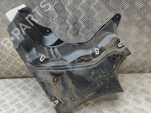 Used Underbody protection BMW 5 Touring (G31) 530 d xDrive (265 hp) 16481954