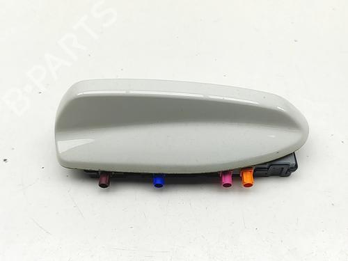 antennabase-volvo-v60-ii-225-2018-33384431 main image