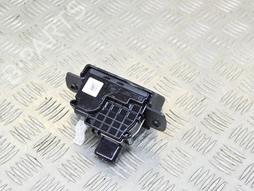 Tailgate lock HYUNDAI TUCSON (TL, TLE) 1.6 GDi | BP8835606C101 