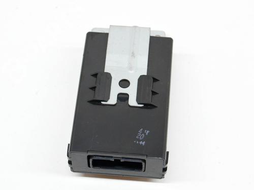 Elektronisk modul MITSUBISHI PAJERO III (V7_W, V6_W) 2.5 TDi (V64W, V74W) (115 hp) 8624810