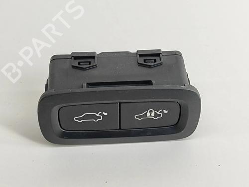switch-volvo-xc90-ii-256-2014-23249400 main image