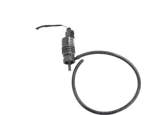 Used Washer pump Washer pump MERCEDES-BENZ VITO / MIXTO Van (W639) 113 CDI (639.601, 639.603, 639.605) (136 hp) 33343936 33343936
