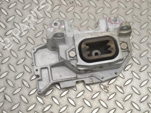 Engine mount NISSAN JUKE (F15) 1.2 DIG-T | BP30239420M89