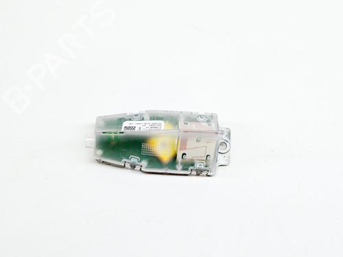Used Antenna/Base BMW 4 Coupe (F32, F82) 420 d (190 hp) 8839467