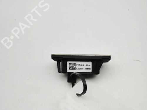 Licence plate light TESLA MODEL Y (5YJY) Long Range All-wheel Drive | BP38782595I40 - Image 3