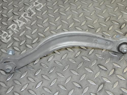 Venstre bagtil bærearm Venstre bagtil bærearm MERCEDES-BENZ C-CLASS (W205) C 220 BlueTEC / d (205.002, 205.004) (170 hp) 33362225 33362225