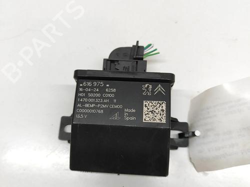 Used Electronic module PEUGEOT 208 II (UB_, UP_, UW_, UJ_) 1.2 Hybrid 136 (UPHPYK) (136 hp) 28674667