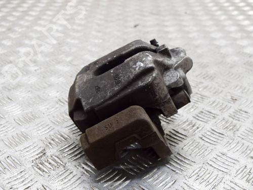Used Left front brake caliper BMW 5 (F10) 520 d (163 hp) 14622379
