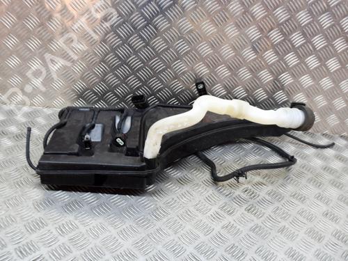 Used Windscreen washer tank MASERATI QUATTROPORTE VI 3.8 GT S (530 hp) 8354276