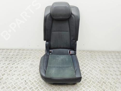 rear-seat-skoda-karoq-nu7-nd7-2017-37797334 main image