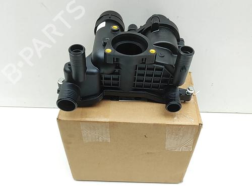 Used Thermostat housing Thermostat housing AUDI Q5 (8RB) 2.0 TDI quattro (177 hp) 34249208 34249208
