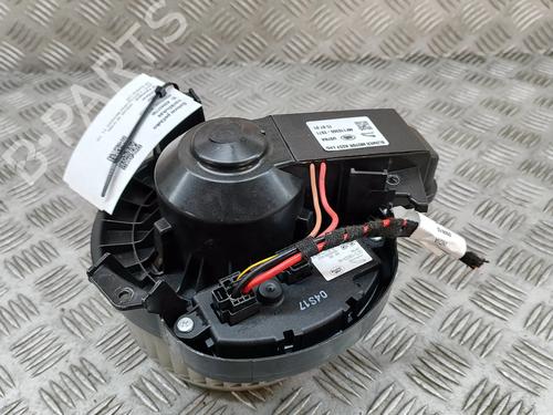 Used Heater blower motor JAGUAR XE (X760) 2.0 D (180 hp) 24819168