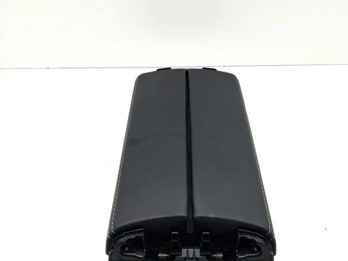 Armrest / Center console MERCEDES-BENZ CLA (C118) CLA 180 (118.384) | BP40151890I20 - Image 4