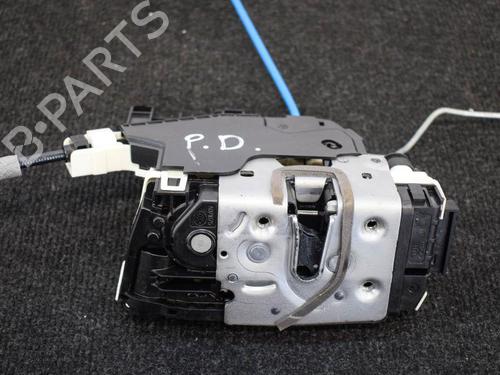 Front right lock MERCEDES-BENZ GLA-CLASS (X156) GLA 200 (156.943) | BP6748293C97 
