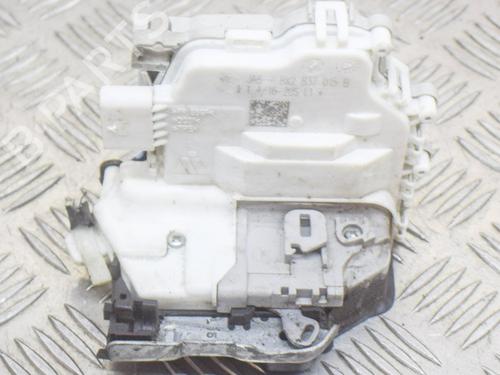 Used Front left lock AUDI A3 Sportback (8VA, 8VF) RS3 quattro (367 hp) 7739646