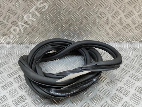 Gummiliste VW GOLF VIII (CD1, DA1) 2.0 TSI | BP27771391C142 - Image 4