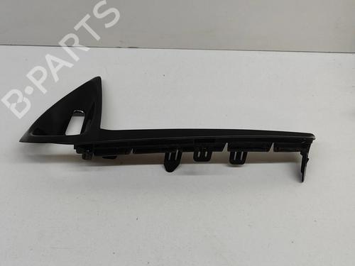 andre-lexus-ux-_aa1_-_ah1_-_ma1_-2018-27778550 main image