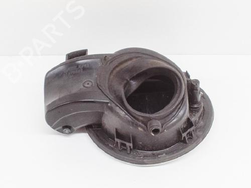 Fuel flap VOLVO V40 Hatchback (525) D4 | BP29055314C131 
