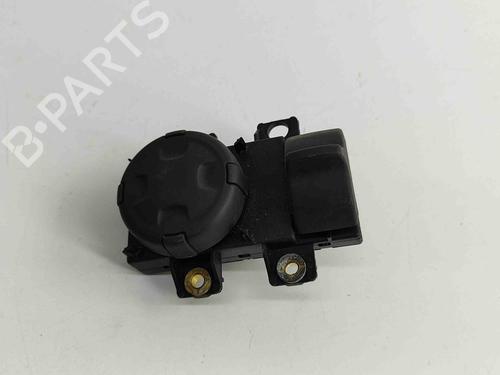 Commutateur AUDI A8 D3 (4E2, 4E8) 6.0 W12 quattro (450 hp) 24818623