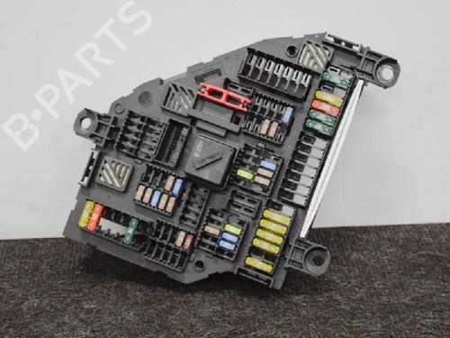 Used Fuse box BMW X3 (F25) xDrive 35 i (306 hp) 6737979