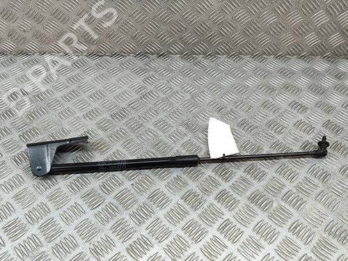 Used Tailgate lift support Tailgate lift support PEUGEOT 3008 II SUV (MC_, MR_, MJ_, M4_) 1.5 BlueHDi 130 (131 hp) 21487109 21487109