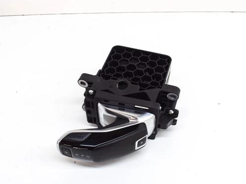 Used Gear lever PEUGEOT 3008 II SUV (MC_, MR_, MJ_, M4_) 1.2 THP/ PureTech 130 (MRHNSM, MRHNSU, MRHNSJ, MRHNYW,... (131 hp) 12927738