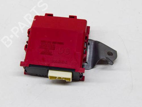 Used Electronic module TOYOTA PRIUS (_W5_) 1.8 Hybrid (ZVW50, ZVW50_, ZVW51_, ZVW50R, ZVW51) (122 hp) 27749887