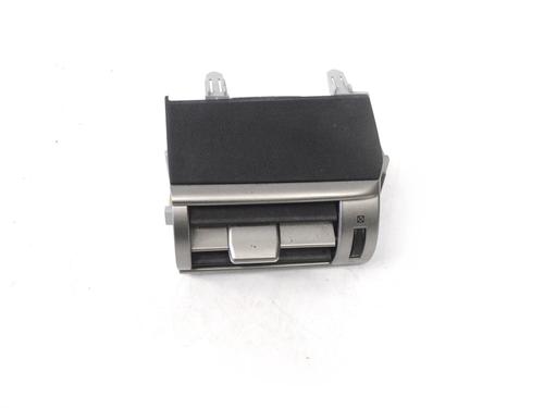 Used Air vent Air vent LEXUS IS III (_E3_) 300h (AVE30_, AVE30R) (223 hp) 33353489 33353489