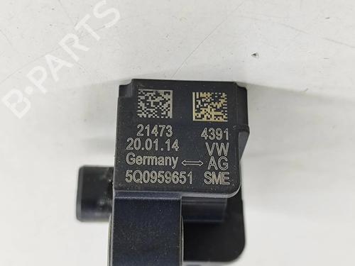 Electronic sensor VW GOLF VII (5G1, BQ1, BE1, BE2) 2.0 R 4motion | BP19282743M84 