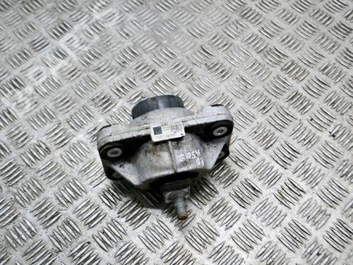 Used Engine mount Engine mount LAND ROVER RANGE ROVER SPORT II (L494) 3.0 SDV6 4x4 (306 hp) 27755960 27755960
