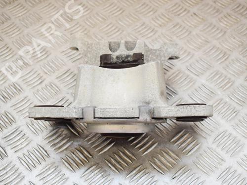 Used Engine mount VOLVO V60 I (155) D4 (190 hp) 6750742