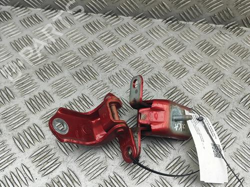 Dørhængsel/Dørbegrænser Dørhængsel/Dørbegrænser FORD FIESTA VII (HJ, HF) 1.0 EcoBoost (125 hp) 35811702 35811702