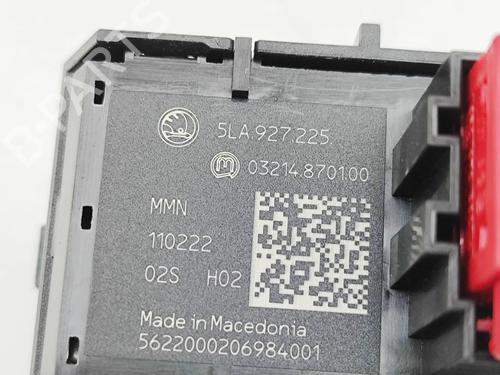 Switch SKODA ENYAQ iV SUV (5AZ) 60 | BP33384519I30  - Image 5