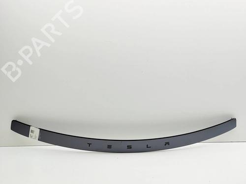 Used Boot lining Boot lining TESLA MODEL Y (5YJY) EV (347 hp) 33464899 33464899