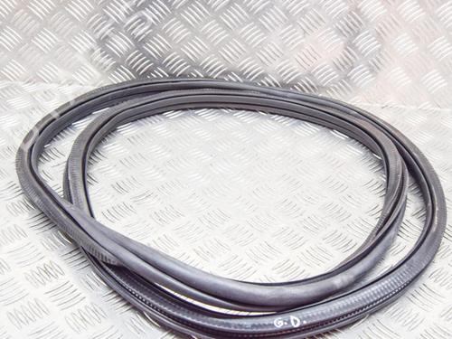 Used Rubber door seal VW T-ROC (A11, D11) 1.0 TSI (115 hp) 14620553