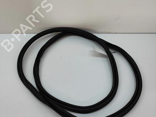 Gummiliste VOLVO XC40 (536) B3 Mild-Hybrid | BP28557581C142 